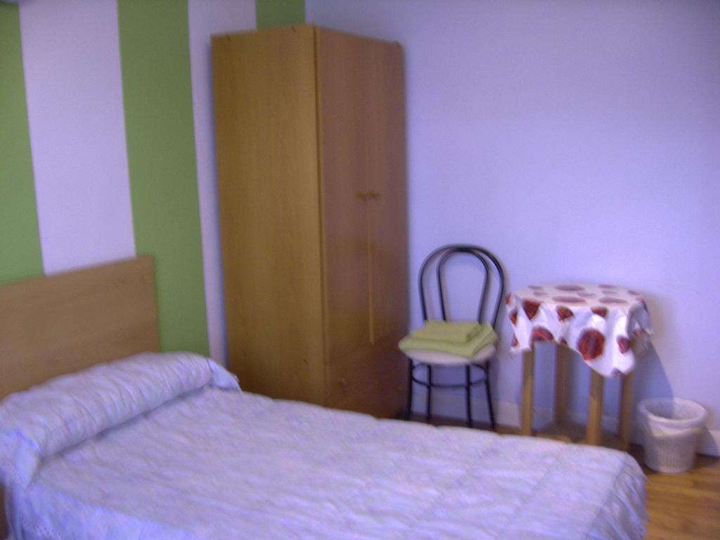 Pension Gema Irun Rom bilde